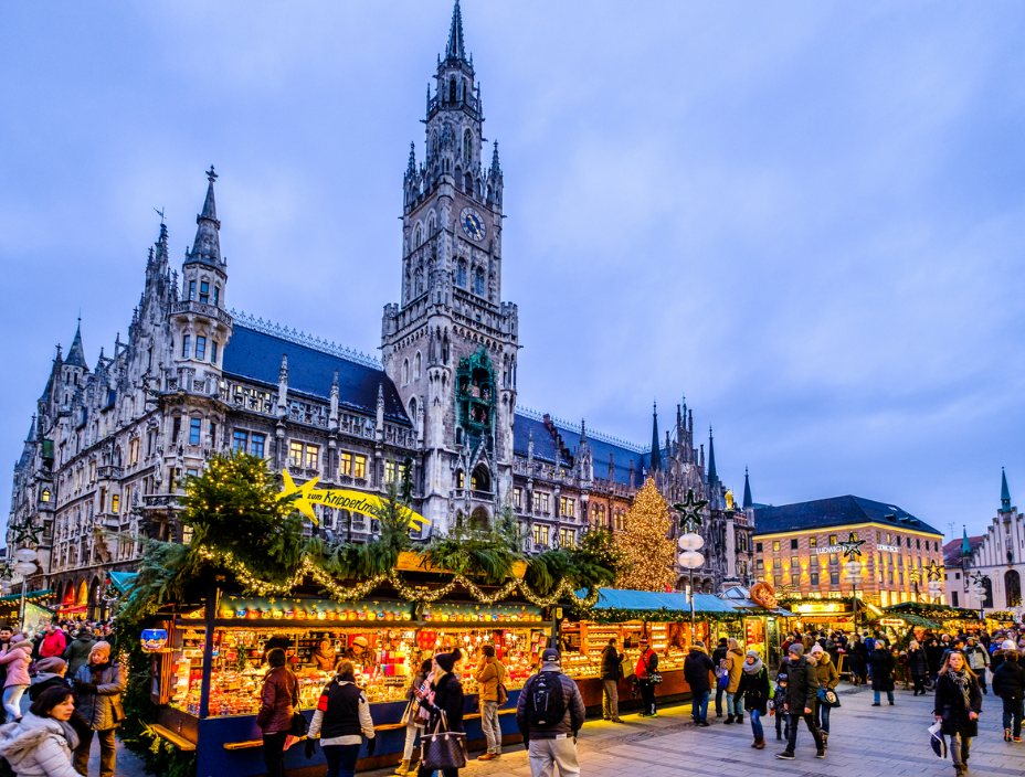photo of the traditional Munich Christmas Market at Marienplatz