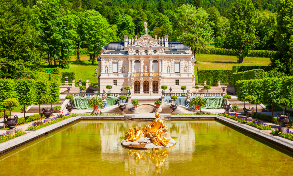 photo of Linderhof Palace in Bavaria, Germany